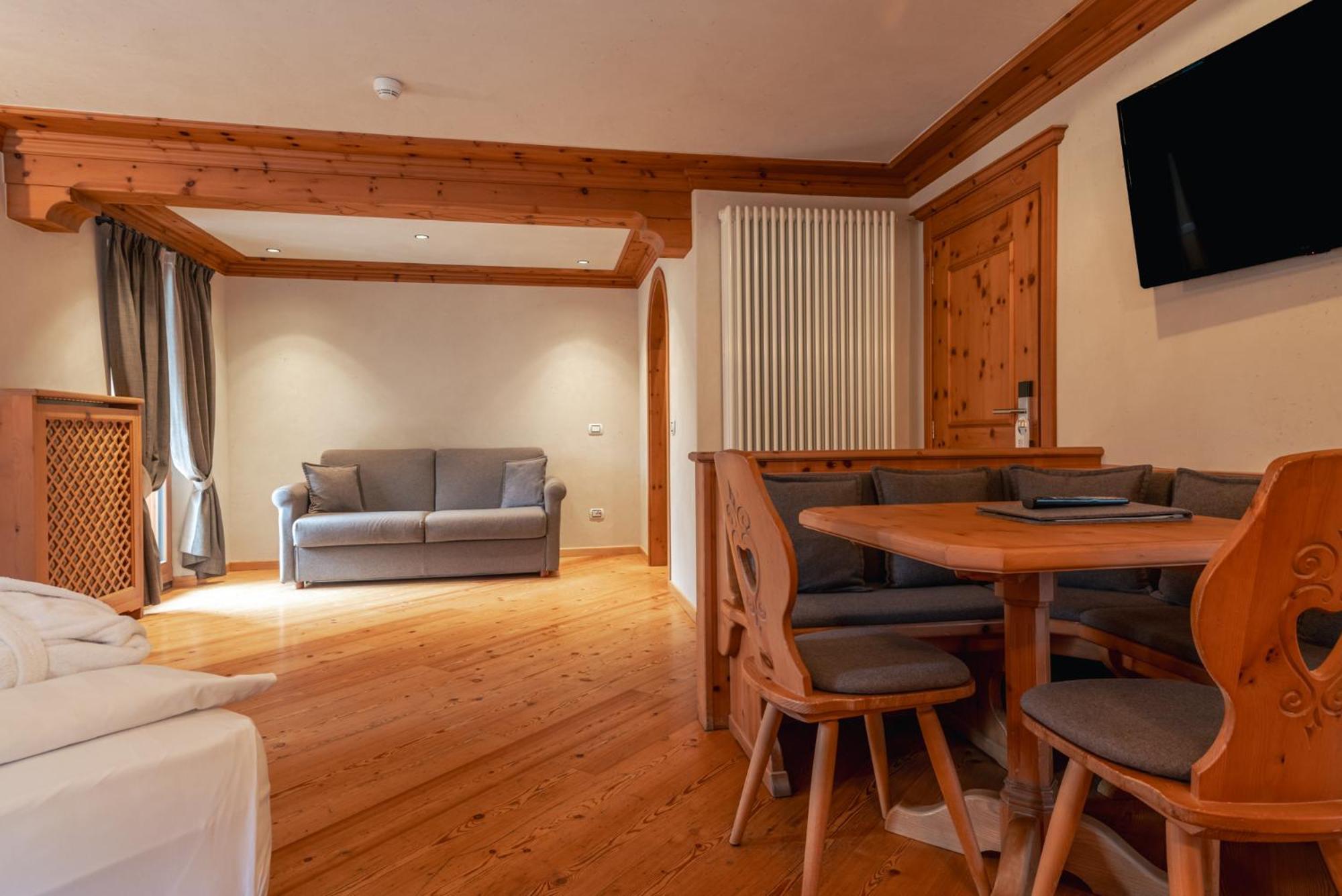 Hotel Spol - Adults Only Livigno Ngoại thất bức ảnh